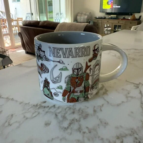 Star Wars / Disney Starbucks Naboo, Nevarro, Ahch-To "been there" 3-mug set - Picture 7 of 15